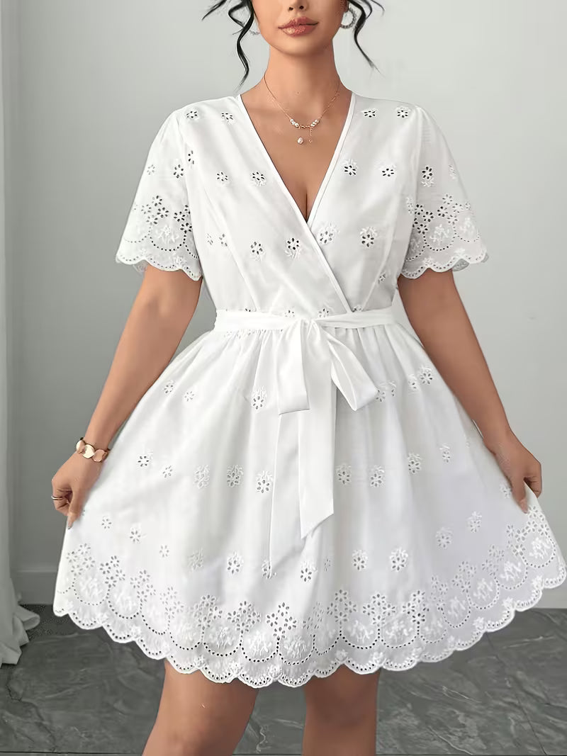 Plus Size White Lace Embroidered V-Neck A-Line Dress