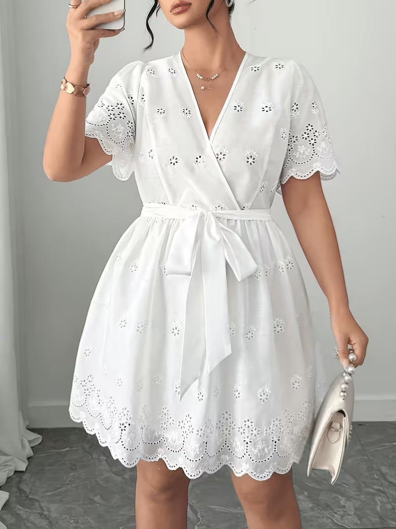 Plus Size White Lace Embroidered V-Neck A-Line Dress